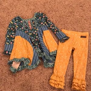 💛💛Matilda Jane Tunic and Pants Set
